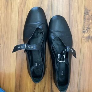 COS Ballerina flat with silver buckle